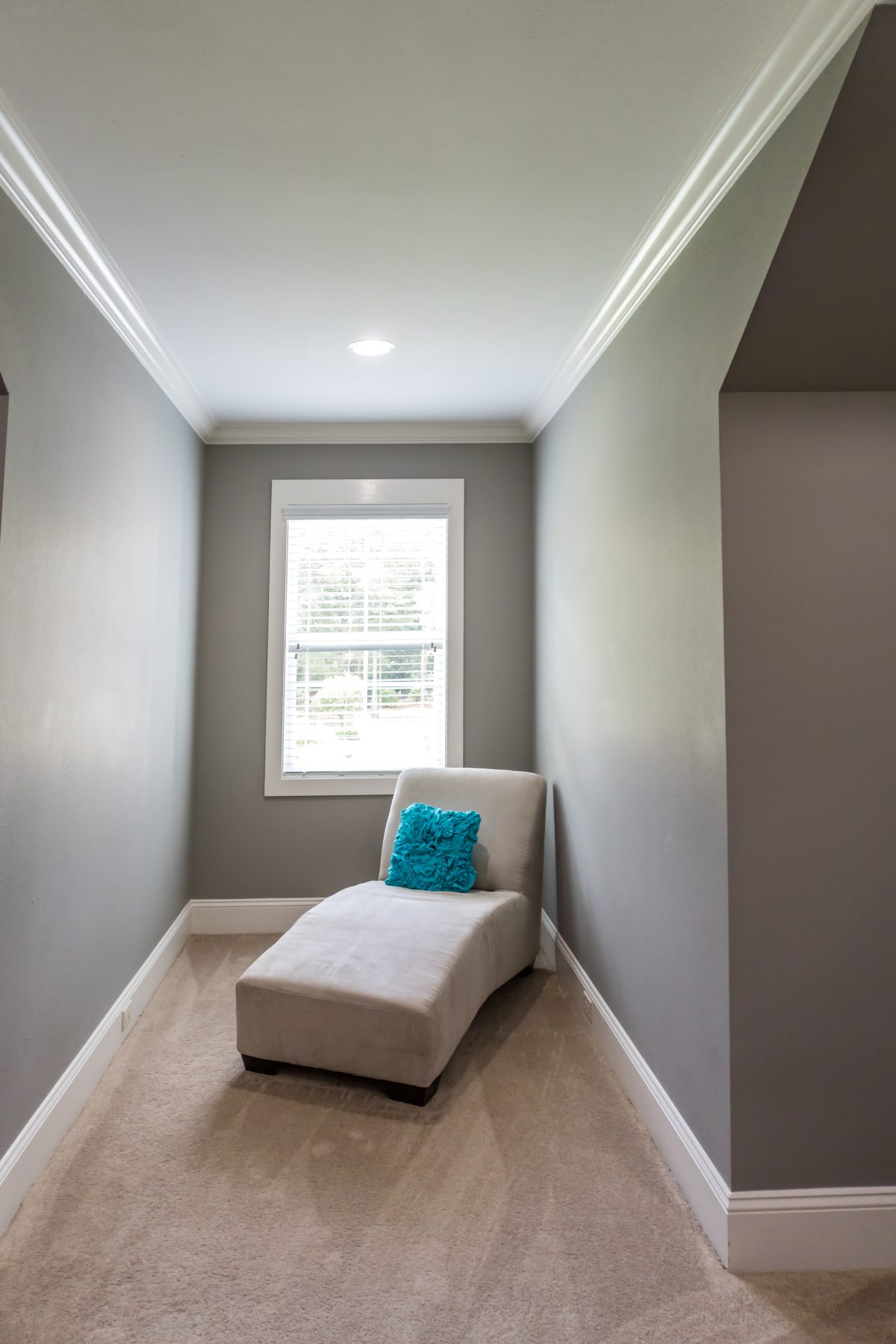 Marka Meble Wyposażenie Przestrzeni Design – Innowacyjne Pomysły Dla osób Szanujących jakość